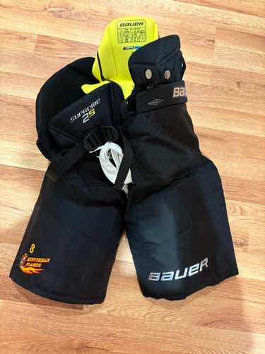 Junior Large Bauer Supreme 2S Hockey Pants With #8 Flames Logo (New)