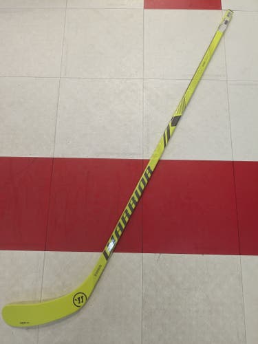 Youth Warrior Alpha LX2 Yth Left Hand Hockey Stick, W03 curve, 20 flex (New)