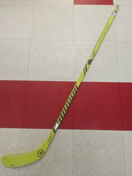 Youth Warrior Alpha LX2 Yth Left Hand Hockey Stick, W03 curve, 20 flex (New)