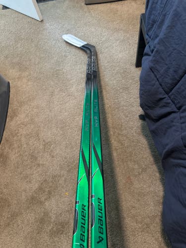 Senior Bauer Vapor Hyperlite 2 Left Hand Hockey Stick P92 Pro Stock (New)
