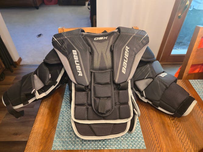 Small / Medium Bauer GSX Goalie Chest Protector (Used)