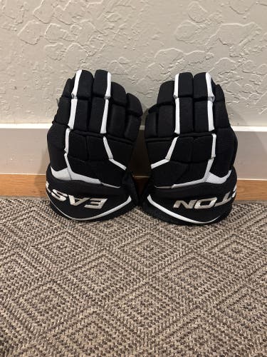 Easton Stealth C7.0 Gloves 11" (Used)