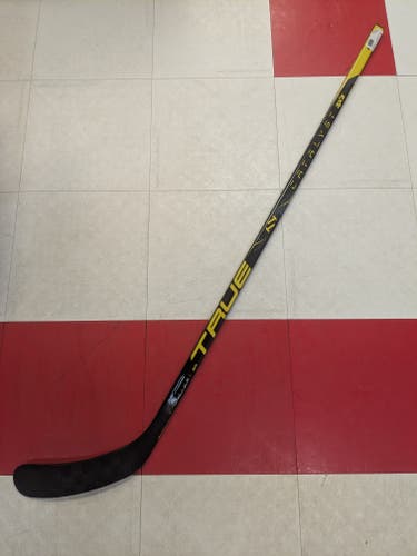 Junior True Catalyst 3X3 Left Handed Hockey Stick, T92.5 Curve, 20 Flex (New)