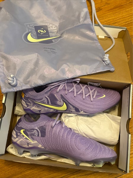 Purple Men's Size M 11.5 (W 12.5) Nike Phantom GX Cleats (New)