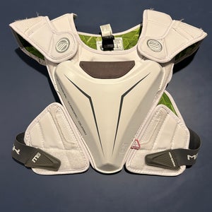 Medium Adult Maverik M5 Speed Pad Shoulder Pads (Used)