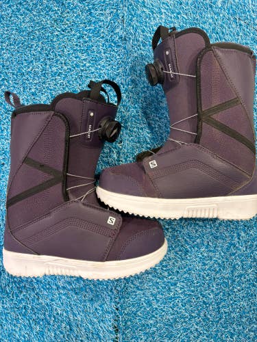 Women’s Size 7.5 Salomon Scarlet BOA “Nightshade” Snowboard Boots (Used)