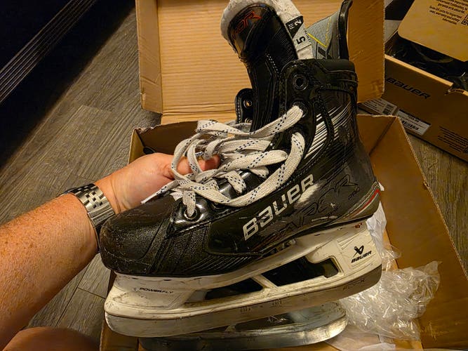 Bauer Vapor X Shift Pro Hockey Skates Size 5 (Used)