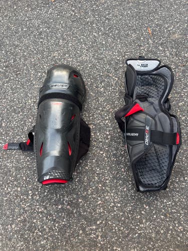 Senior Bauer Vapor 3X Pro 15" Shin Pads (Used)