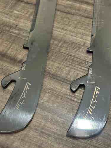 Bauer Fly-Ti Hockey Steel Runners, Size 263