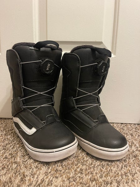 2Y (Big Kids / Youth) Vans Snowboard Boots (Used)