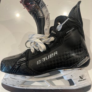 2024 Bauer Supreme Shadow Hockey Skates Size 5.5 (Used)