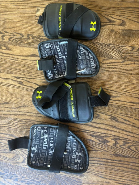 Large Youth Under Armour Arm Pads (Used)