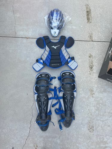 Mizuno Samurai Catcher's Set (Used)