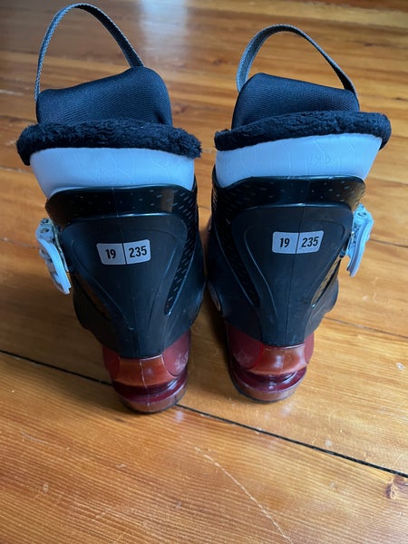Kid's Salomon T2 RT All Mountain Ski Boots Medium Flex (Used)