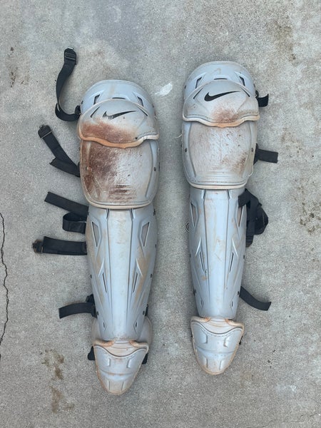 Nike Vapor Catcher's Leg Guard (Used)