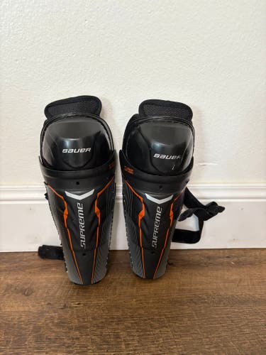 Youth Bauer Supreme 1.4 9" Shin Pads (Used)