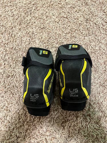 Youth Large Bauer Supreme 1S Elbow Pads (Used)