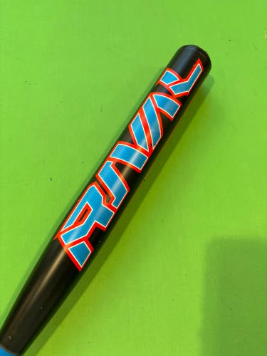 Black 2022 Easton Rival Alloy Bat Alloy 27 oz 34"