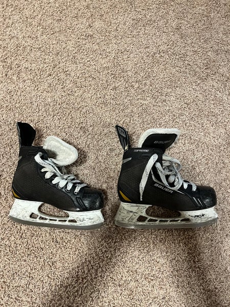 Bauer Supreme One.4 Hockey Skates Size 5 (Used)