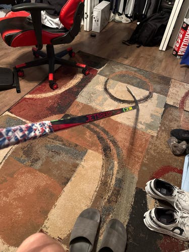 Intermediate CCM Jetspeed FT7 Pro Right Handed Hockey Stick P29 (Used)