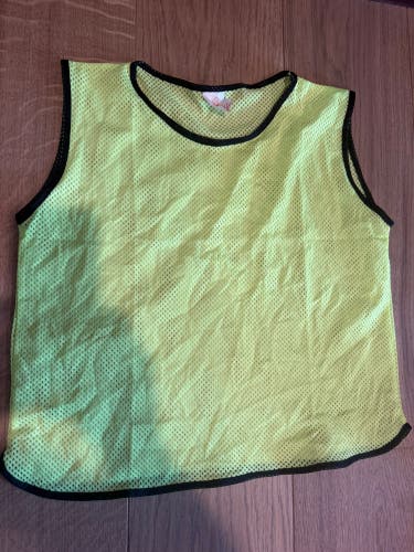 Small Kids Unisex Practice Pinny Jersey (Used)
