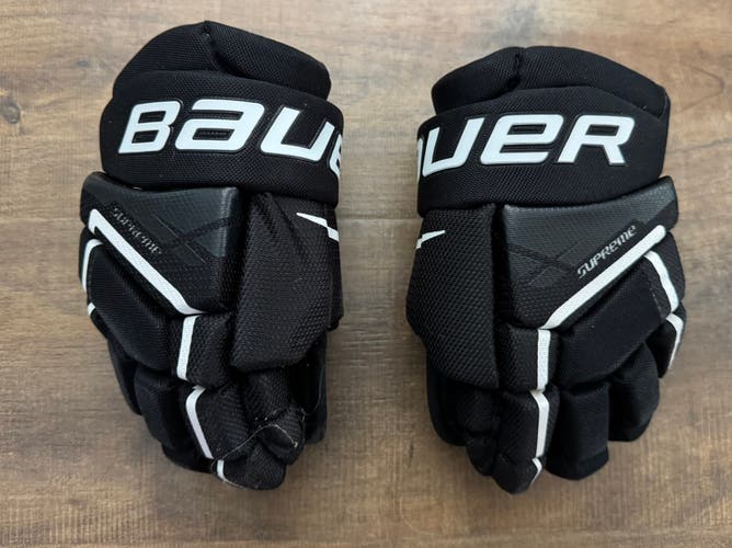 Bauer Supreme Ultrasonic Gloves 9" (Used)