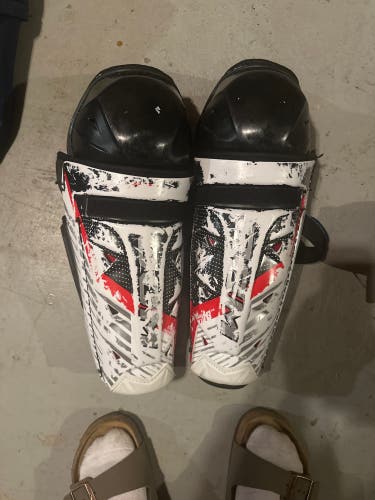 Junior CCM 13" Shin Pads (Used)