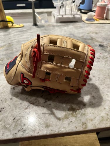Bradley Softball Glove 11.5" RHT (New)