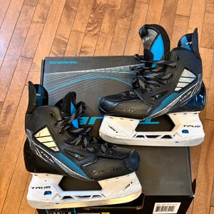 True TF7 Hockey Skates Regular Width Size 5.5 (Used)
