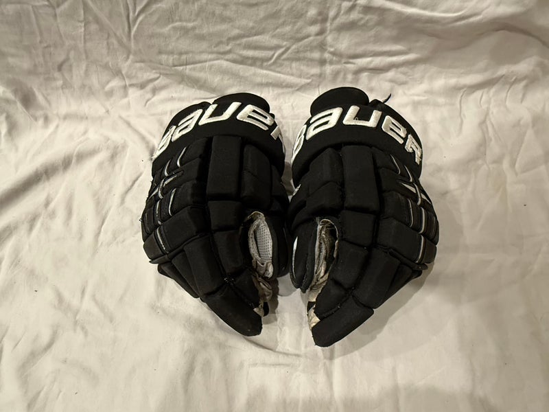 Bauer 4 Roll Gloves 15" (Used)