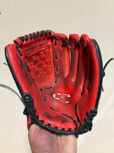 RH Rawlings Player series Baseball Glove 11" (Used)