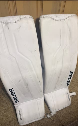 XL Bauer Supreme Shadow Goalie Leg Pads (Used)