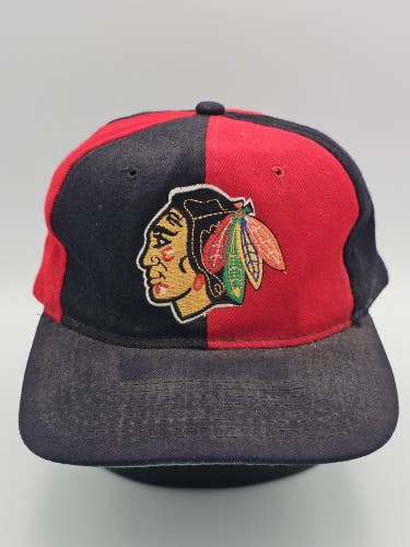Vintage Chicago Blackhawks Starter 100% Wool 1990s Pinwheel NHL Hat Snapback