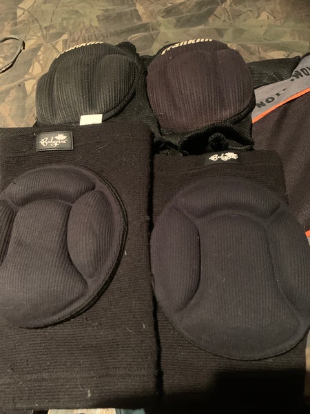 (Used) Body Próx Knee Pads / And Franklin Knee Pads