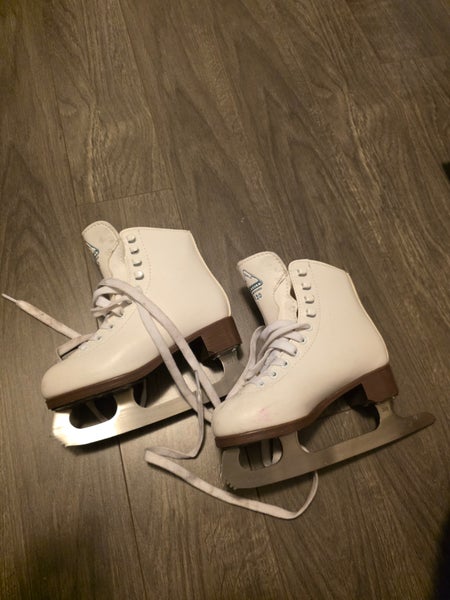Jackson Ultima Figure Skates Junior 13 (Used)