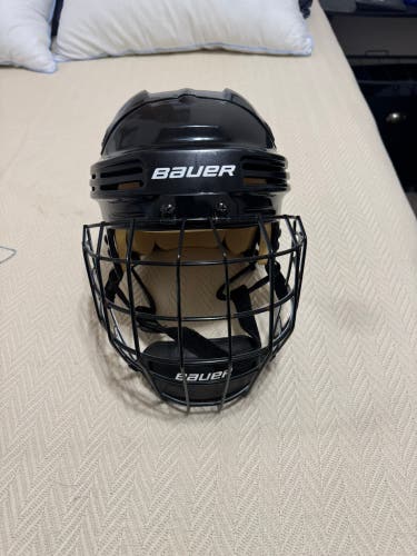 Large Bauer 4500 Helmet (Used)