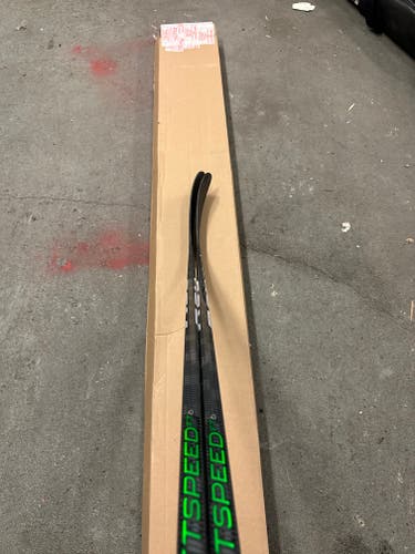 CCM Jetspeed FT6 Pro Green - *PRO STOCK* - LH - 75 Flex - P28T (2 Pack)