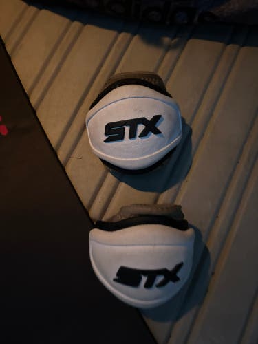 Large Adult STX Stallion 200 Arm Pads (Used)