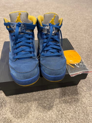 Kid's 4Y (Big Kids / Youth) Air Jordan 5 Shoes (Used)