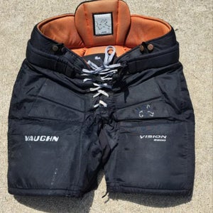 Bundle: Vaughn goalie pants, CCM goalie neck guard, TPS goalie gloves set