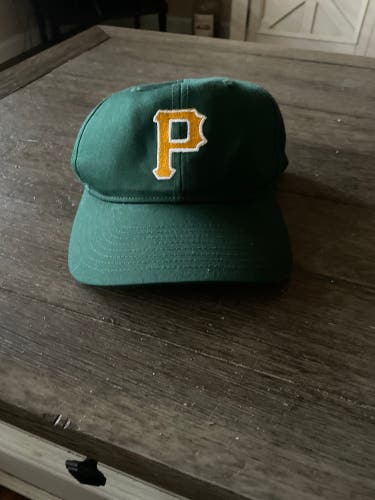 Green Kids Unisex Small Hat (Used)