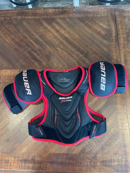 Small Youth Bauer Shoulder Pads (Used)