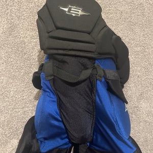 Medium Easton Synergy Girdle (Used)