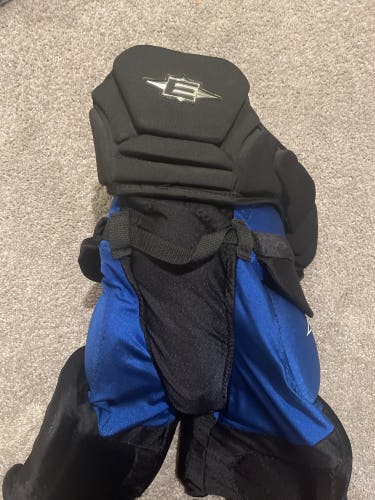 Medium Easton Synergy Girdle (Used)
