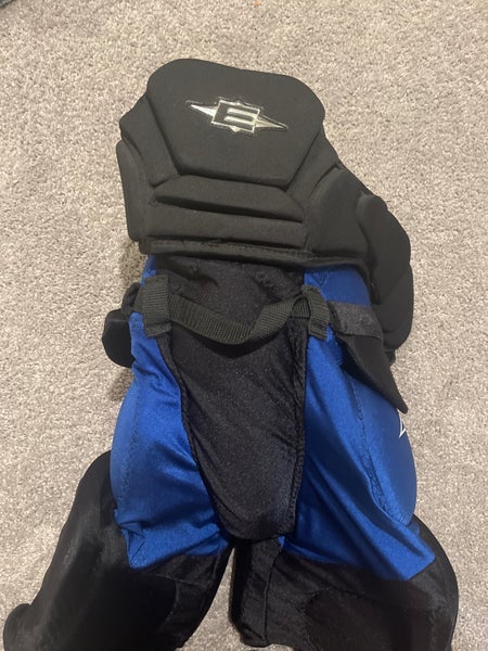 Medium Easton Synergy Girdle (Used)