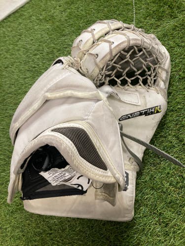 Senior Brian's G-Netik Pro IV Goalie Glove Regular (Used)