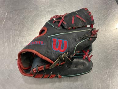 Used Wilson A2000 PFX2 BB/SB Glove RH Throw Black 11" 11614-S000220425