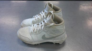 Used Nike Adult FB Cleats White Senior 9 11339-S000193835