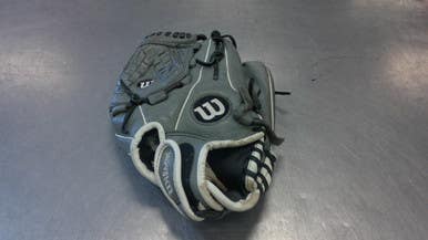 Used Wilson A500 BB/SB Glove RH Throw Grey 12 1/2" 11339-S000193836