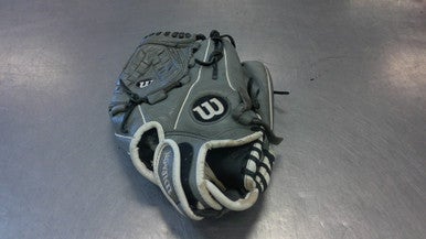 Used Wilson A500 BB/SB Glove RH Throw Grey 12 1/2" 11339-S000193836
